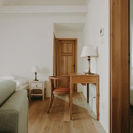 Bed & Breakfast Zsadanyi Vendeghaz Tallya